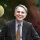 Ilustración para el artículo titulado El día que Carl Sagan demostró a los terraplanistas que la Tierra es esférica usando un simple palo